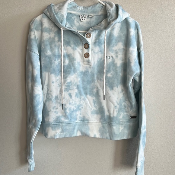 Roxy tie-dye, hooded crop sweatshirt. - Picture 1 of 4